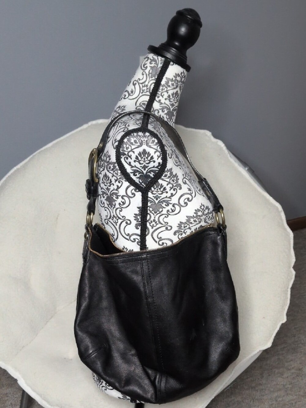 Coach Vintage Classic Soft Black Leather Hobo Large Shoulder Bag - Picture 9 of 9